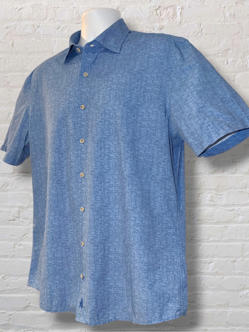 Johnnie-O Avin Hangin Out SS Button Down Shirt Men’s Large Maliblu Performance